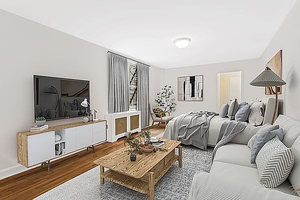 1st image of 30 E End Ave APT 7L