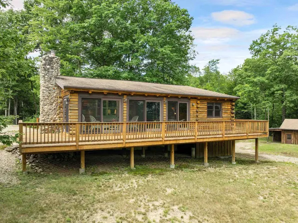 60 Snell Road, Meredith, NH 03253