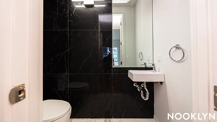 Rented by Nooklyn NYC LLC | media 62