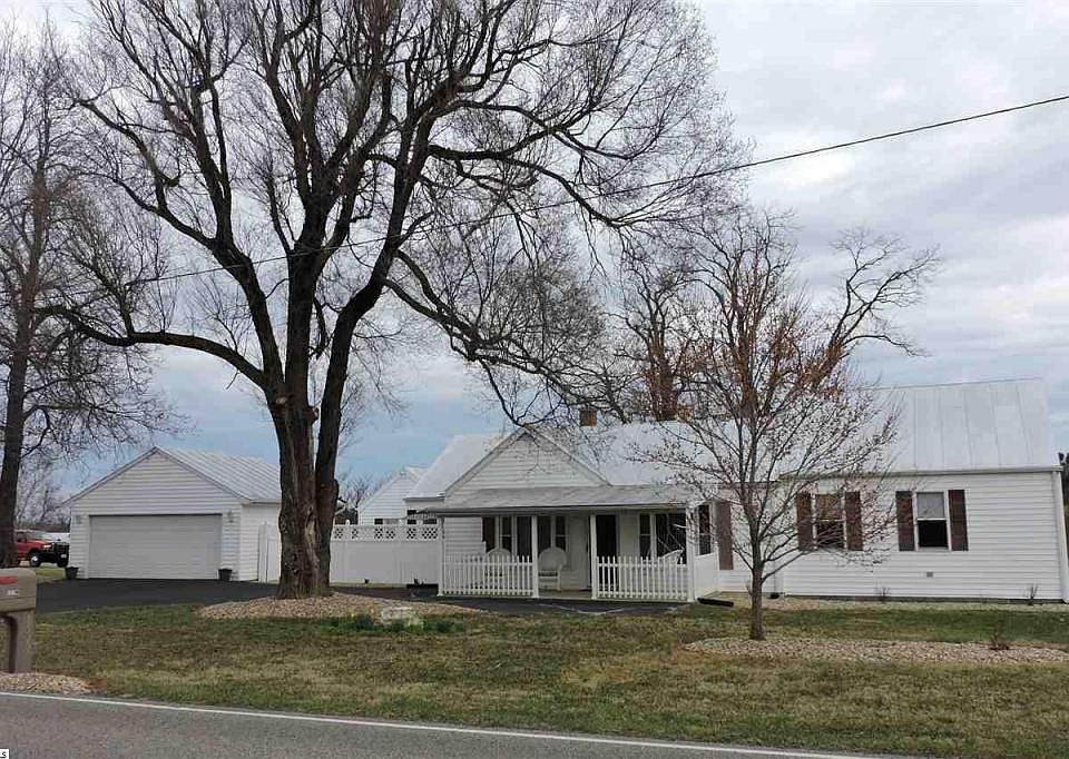 1st image of 1519 Parkersburg Tpke