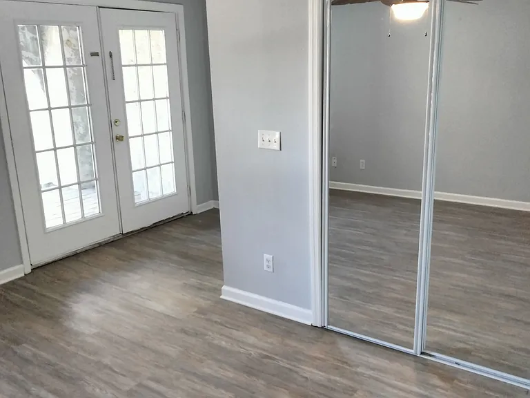 1201 Phillips St #105 — Photo 10
