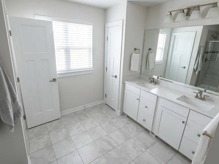 6828 Woodridge Rd — Photo 16