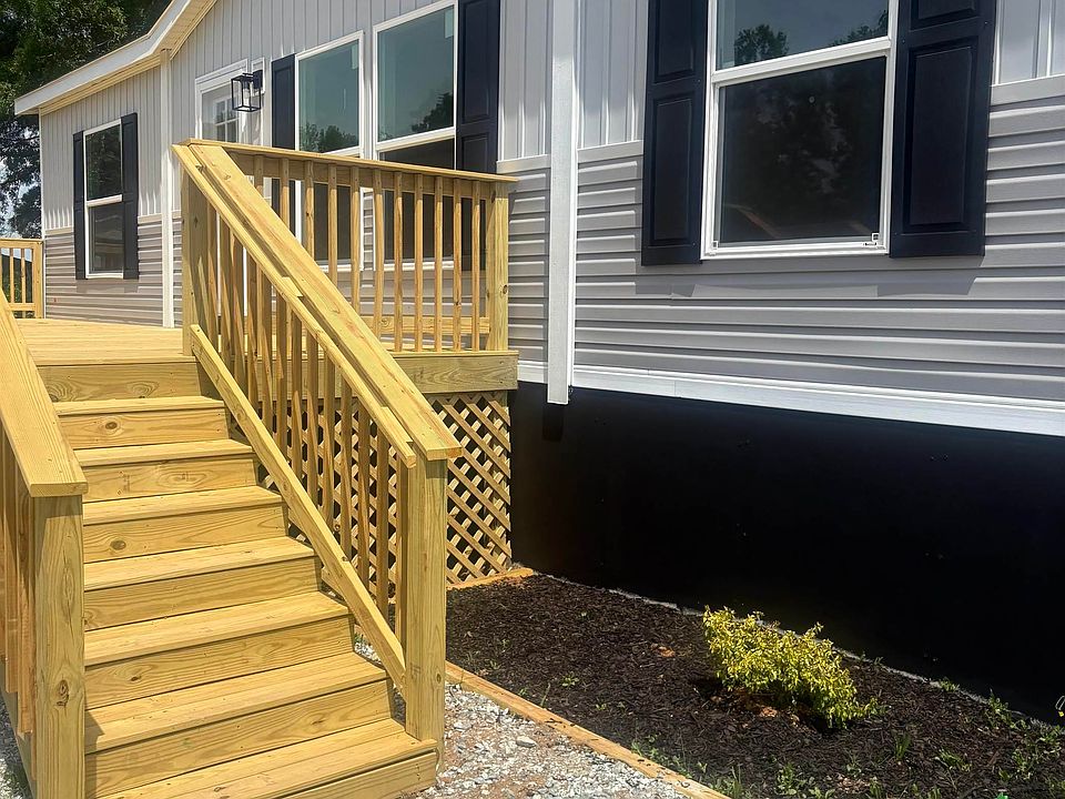 1st image of 336 Burton Creekside Rd