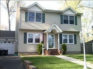 1st image of 8 Hudson Ave