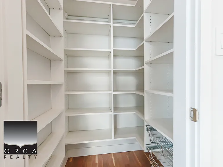 1333 W 11th Ave #1502 — Photo 13