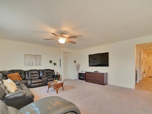 2025 Mustang Ct, Plumas Lake, CA 95961  Zillow