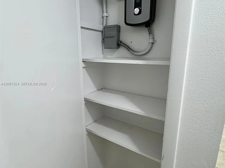 1746 3rd Ave N #10 — Photo 13