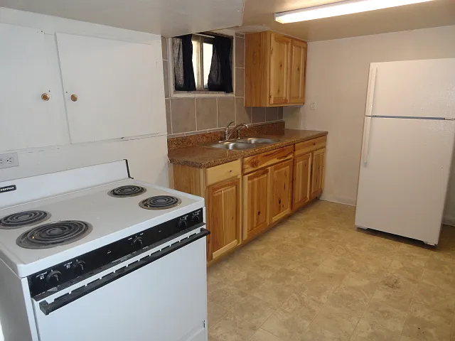 961 White Ave #B — Photo 9