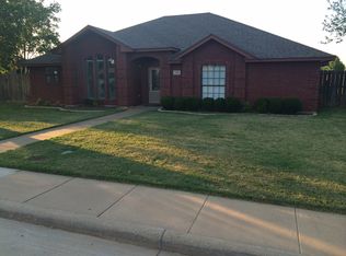 1504 Bentwood Dr, Iowa Park, TX 76367