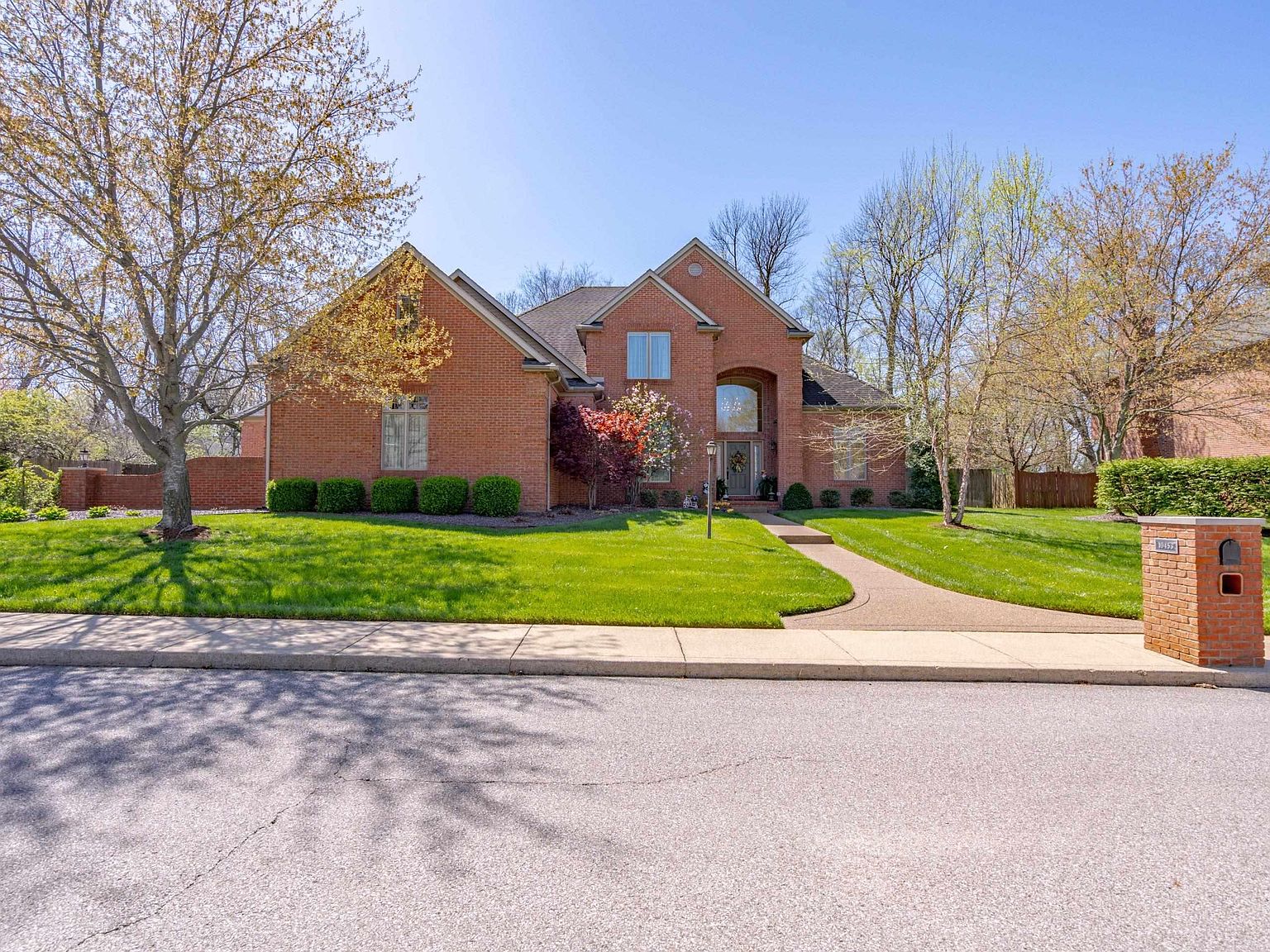 10453 Barrington Pl, Newburgh, IN 47630 Zillow