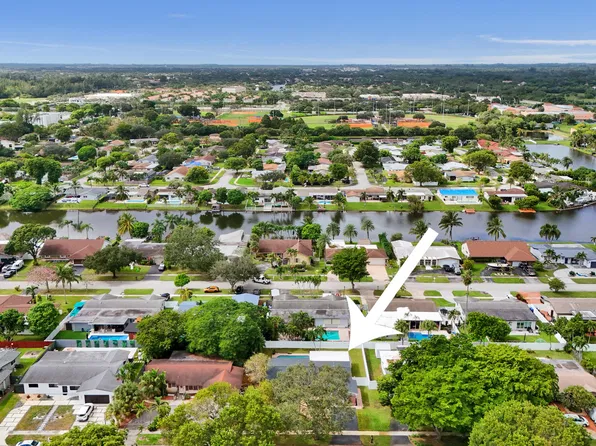 2000 NW 117TH Terrace, Pembroke Pines, FL 33026