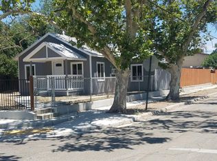 2497 S 11th St, Fresno, CA 93725
