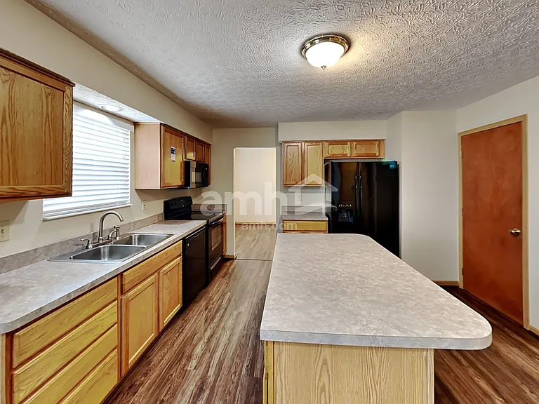 3446 Natalie Dr — Photo 3