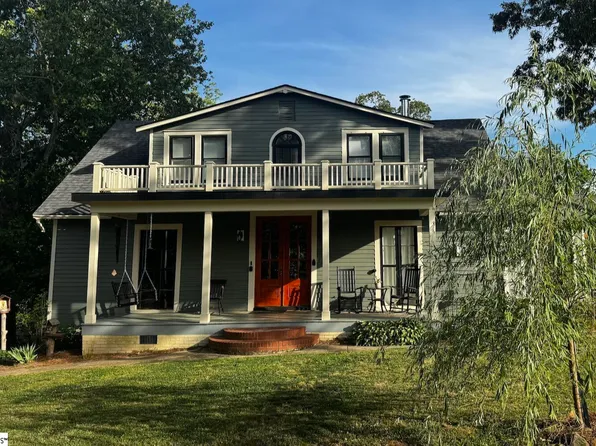 200 E Greenwood St, Landrum, SC 29356