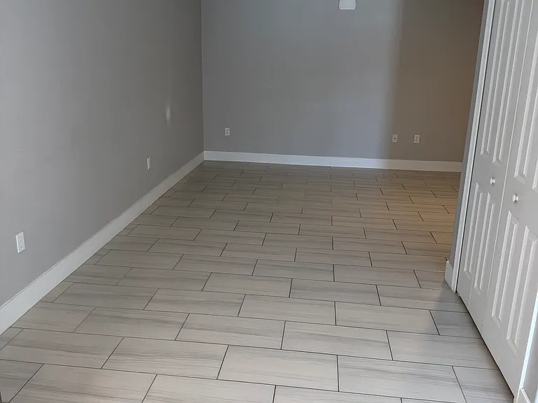 1845 42nd Ave #109 — Photo 2