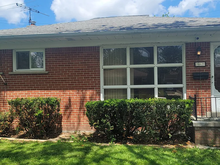 26620 Baldwin St — Photo 16
