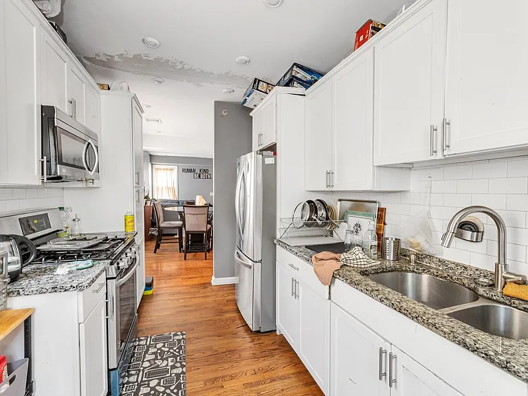13 Pierce St #2 — Photo 4