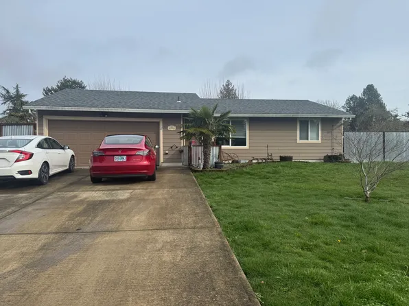 265 NE Palomar Ct, Hillsboro, OR 97124