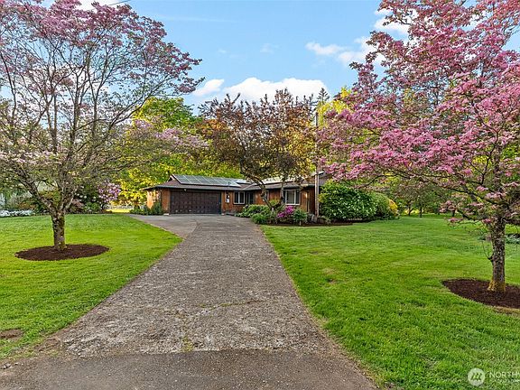 2nd image of 9511 NE 208th Avenue