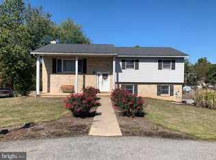 380 Overlea Ct, Chambersburg, PA 17201
