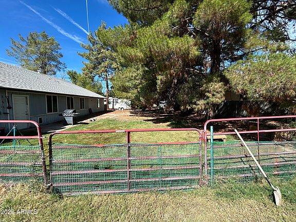 5th image of 2538 E WALNUT Court