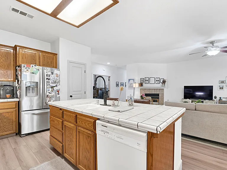 5921 W Babcock Ave — Photo 17