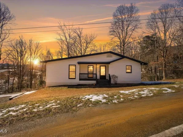144 Zeb Grindstaff Rd, Elizabethton, TN 37643