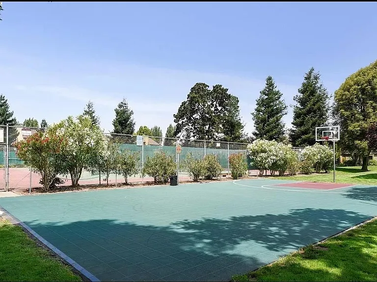 3161 Santa Cruz Ln — Photo 17