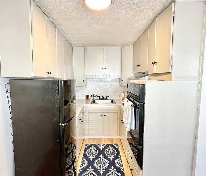 1540 N Raleigh St #103 — Photo 40