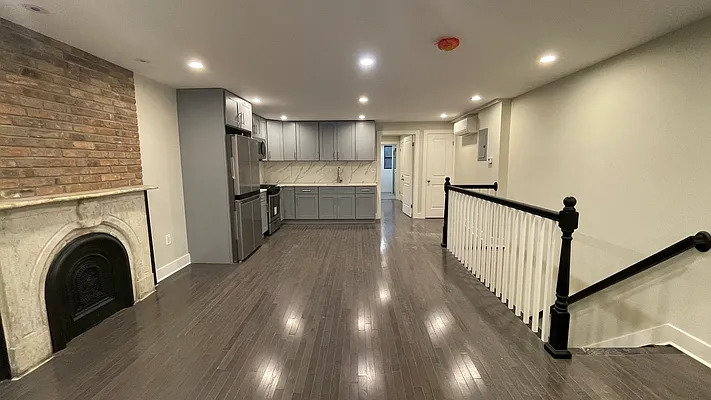 Rented by Nooklyn NYC LLC | media 17