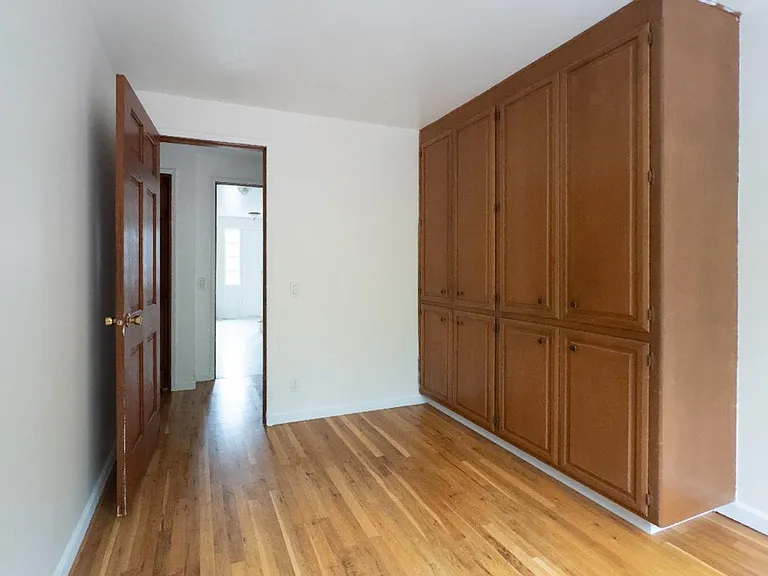 1st floor bedroom/office