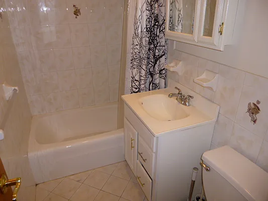 Rented by JK Dansar Corp | media 35