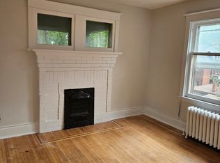 985 Main St E #6, Hamilton, ON L8M 1N3