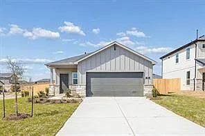 905 Silver Buckle Ln — Photo 2
