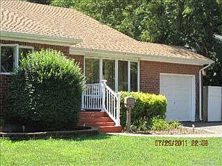 2nd image of 36 Oakley Dr