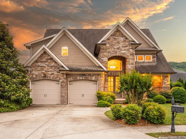 6162 Deep Canyon Rd, Hixson, TN 37343