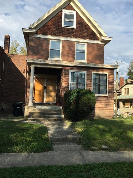 2nd image of 3463 Hallwood Pl