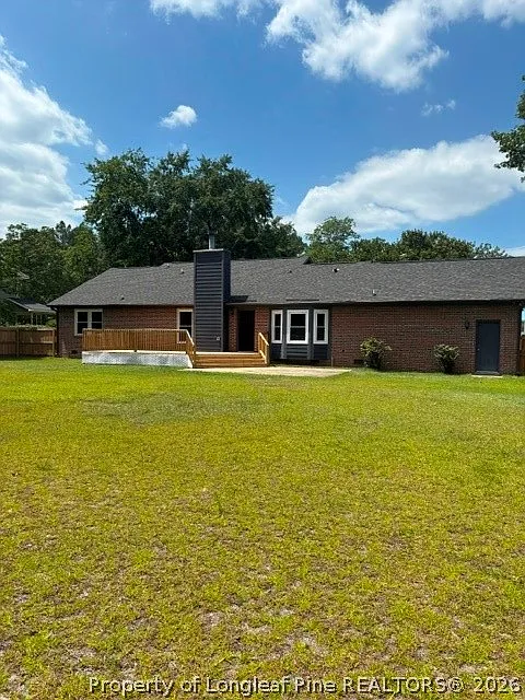 3 bed, 2.0 bath, 1757 sqft, $1,875 — Photo 2