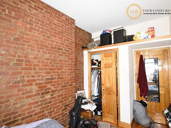 5th image of 190 Claremont Ave APT 1B