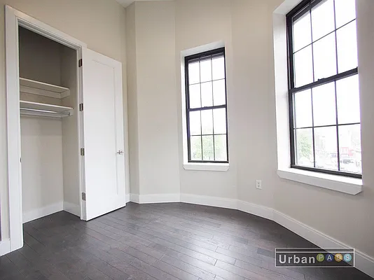 Rented by Brooklyn High Rise LLC | media 35