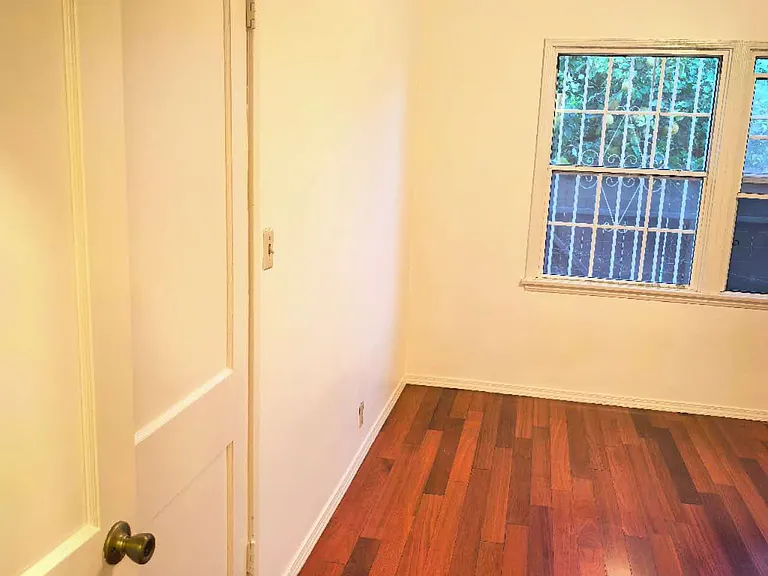 4809 Fiesta Ave — Photo 19