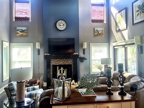  Wood Burning Fireplace