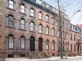 2010 Spruce St APT 4, Philadelphia, PA 19103