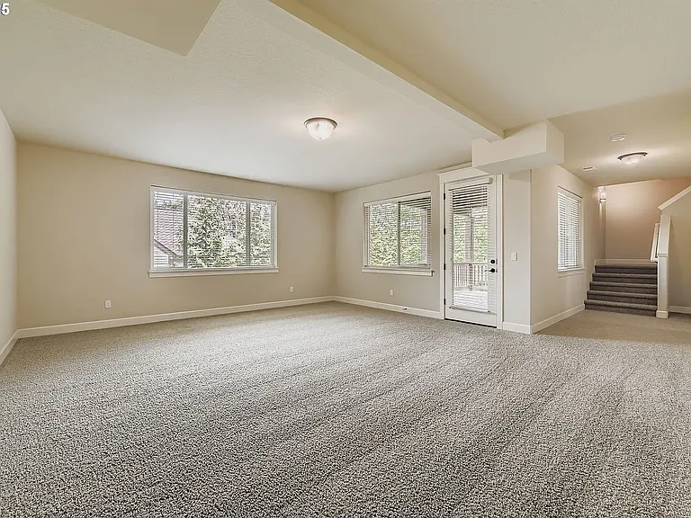 10183 NW Crossing Dr — Photo 20