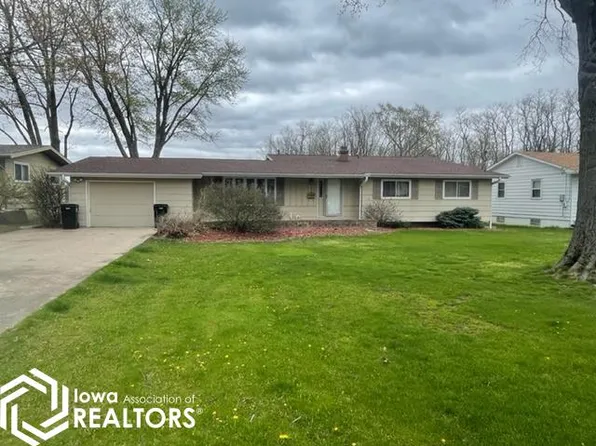 2634 Meadowdale St, Ottumwa, IA 52501