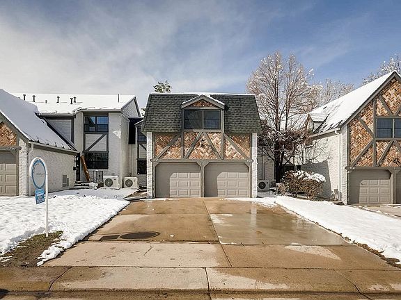 2nd image of 3547 S Hillcrest Dr