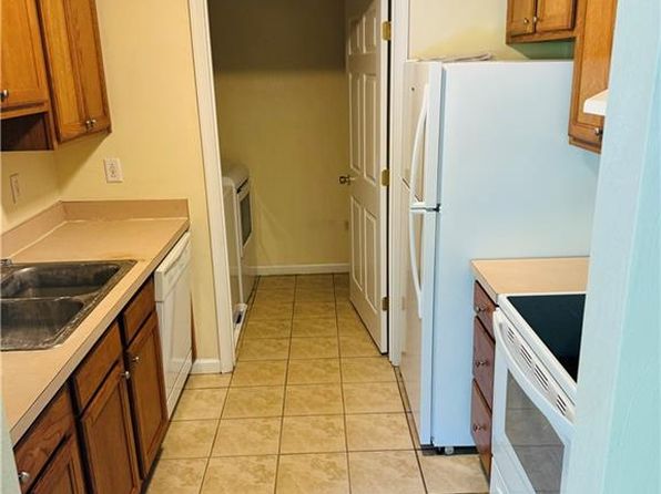 virginia-beach-virginia-440986374 picture