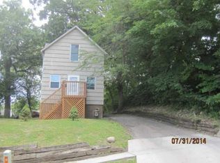 10 E Hillside Ave, Des Moines, IA 50315