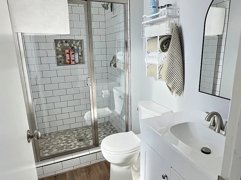 8237 N Del Mar Ave — Photo 19