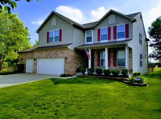 697 Sutton Dr, Greenwood, IN 46142